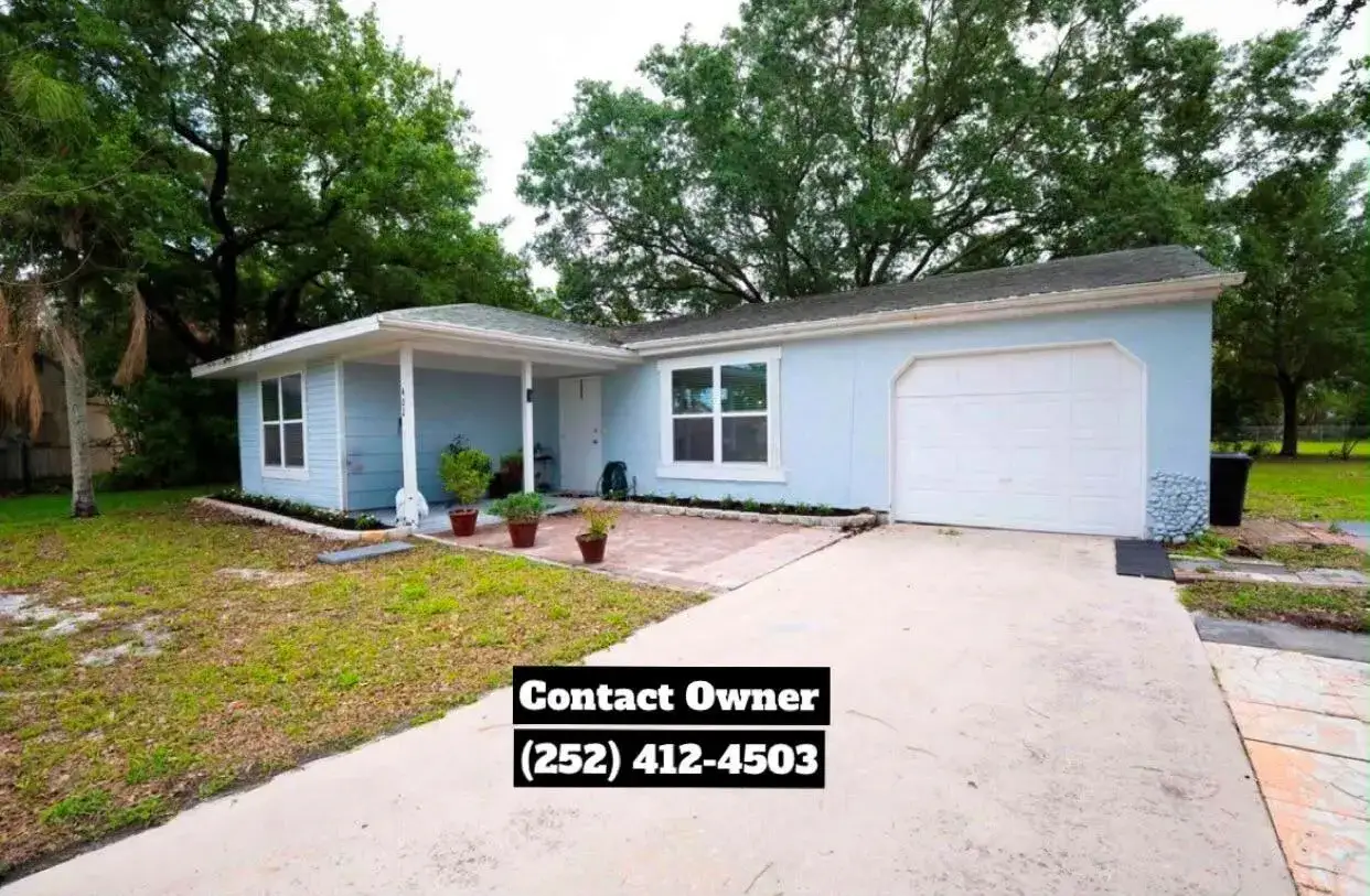 3 bedroom 2 bath Residential Lease for rent at 400 SW Ruffner Court, Port St. Lucie FL 34953