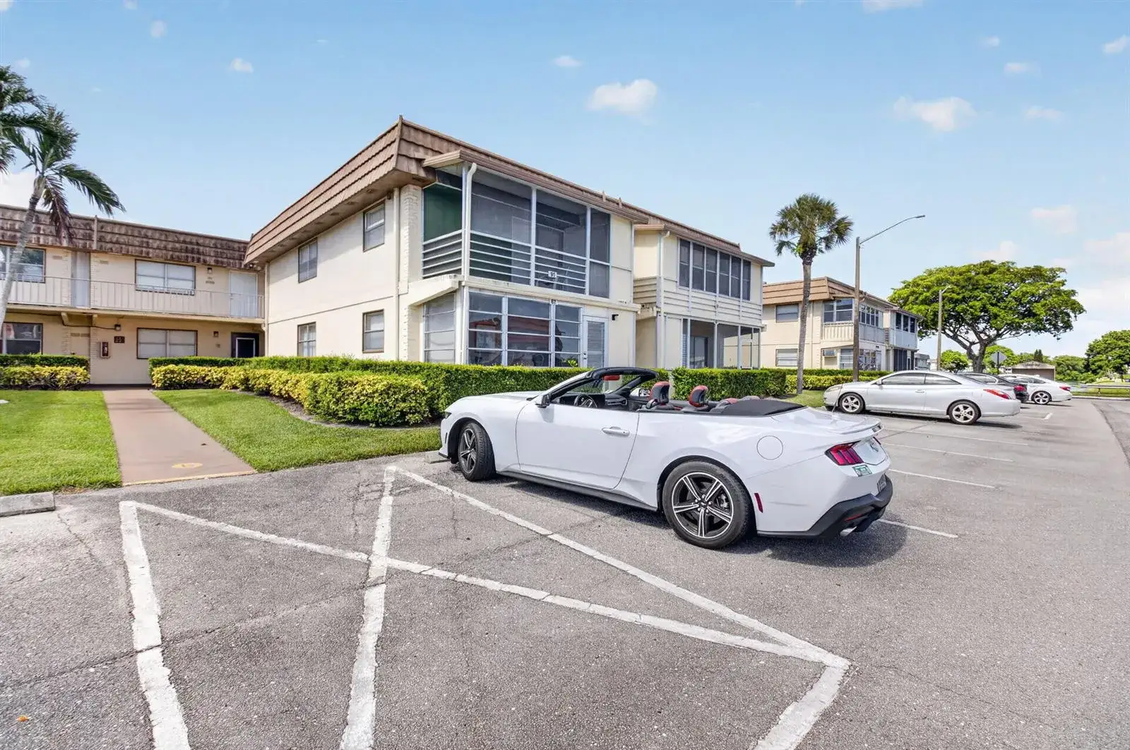 2 bedroom 2 bath Residential Lease for rent at 65 SAXONY B # 65, Delray Beach FL 33446