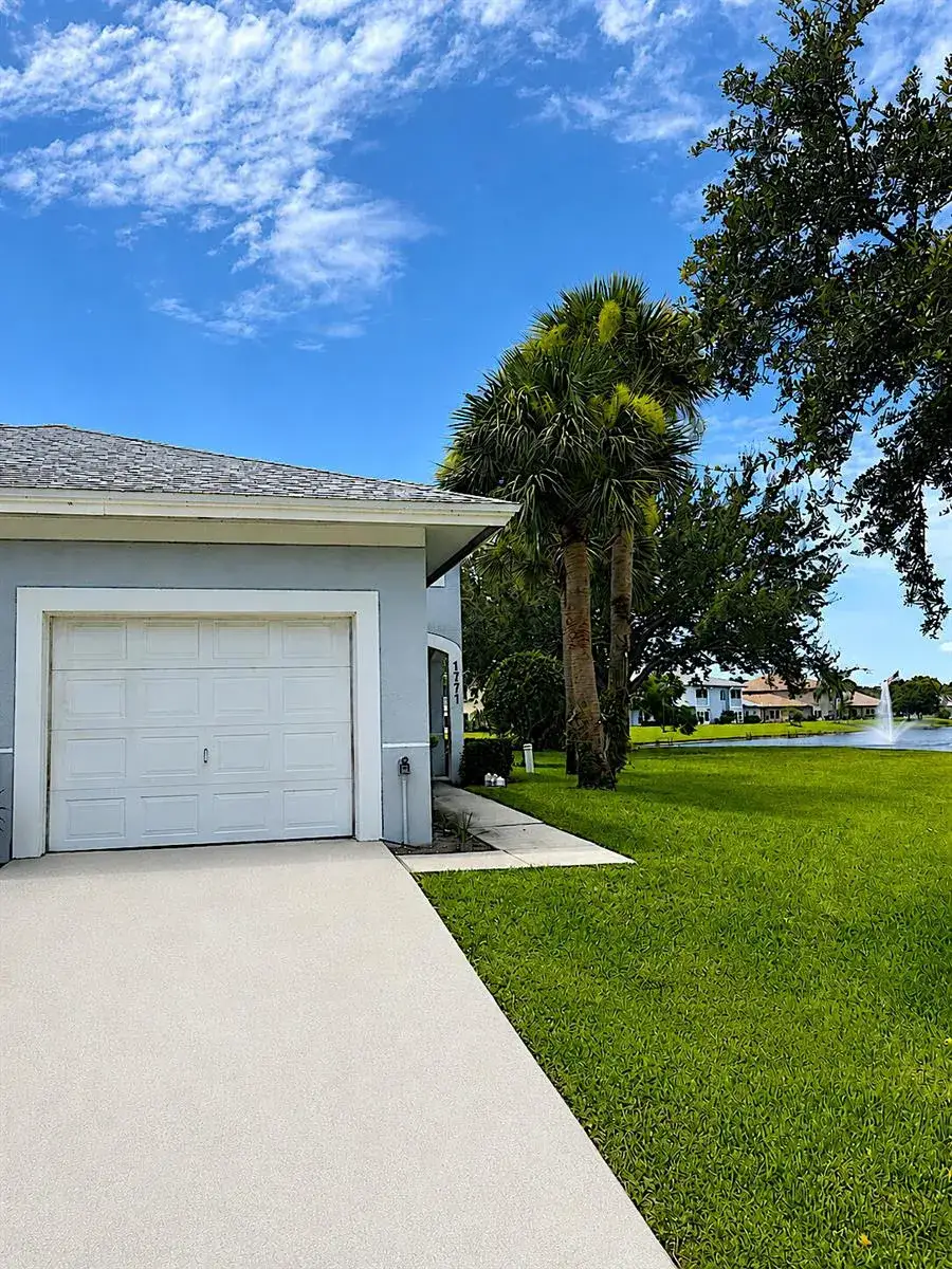 2 bedroom 2 bath Residential for sale at 1771 Lakefront Boulevard, Fort Pierce FL 34982