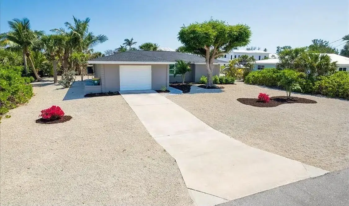 2 bedroom 2 bath Residential Lease for rent at 446 LAKE MUREX Circle, FL 33957