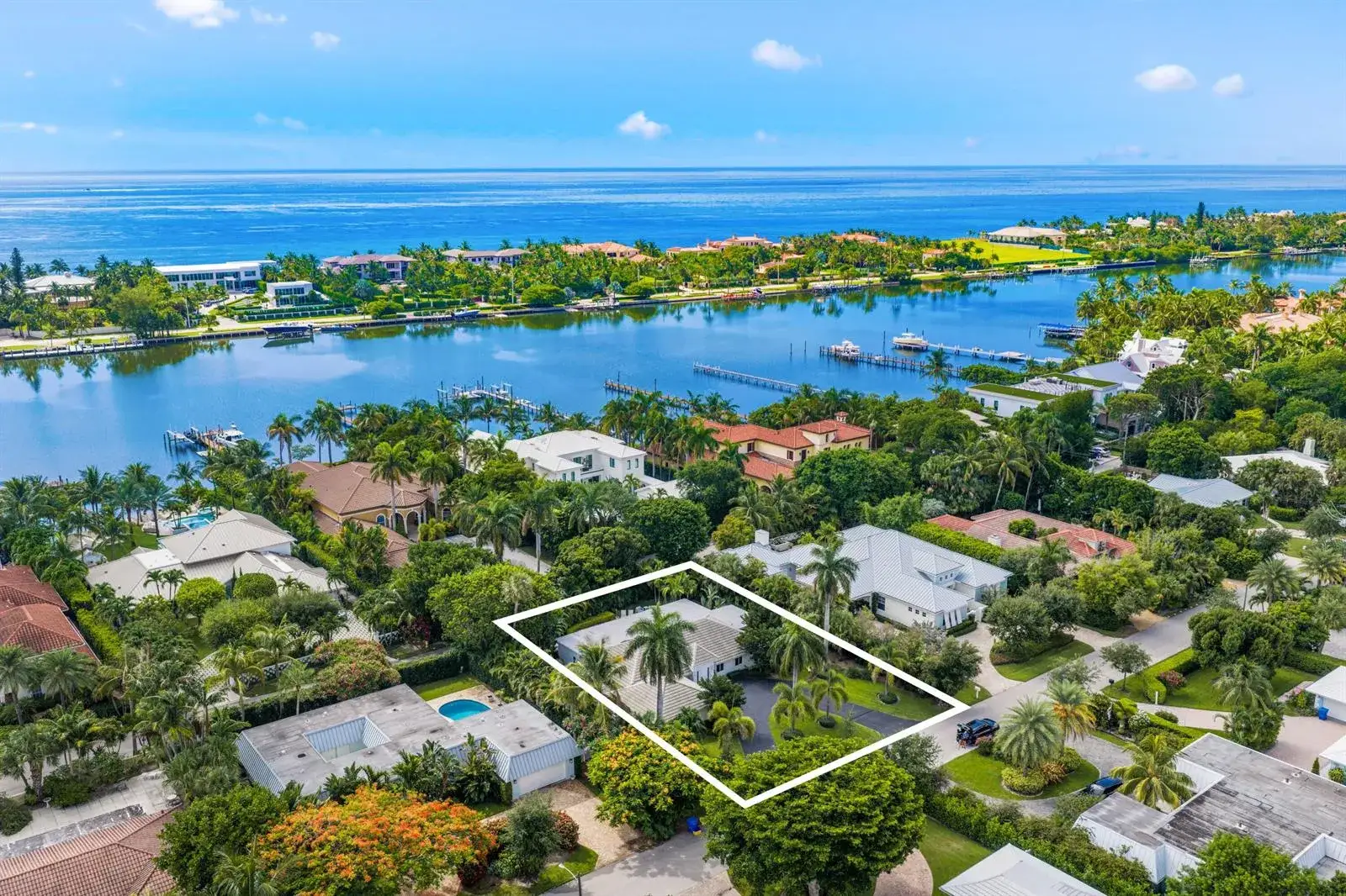 3 bedroom 3 bath Residential Lease for rent at 1386 S Atlantic Drive, Lantana FL 33462