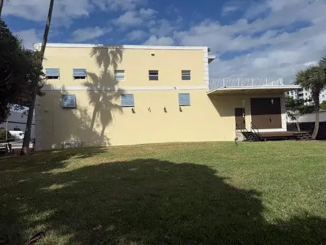 Commercial Sale for sale at 420 6TH Street, West Palm Beach FL 33401
