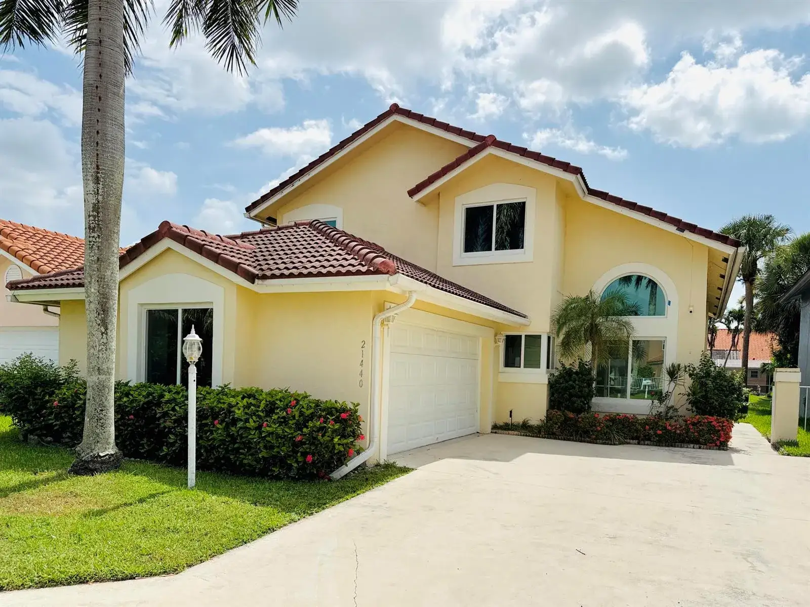 4 bedroom 2 bath Residential Lease for rent at 21440 Millbrook Court, Boca Raton FL 33498