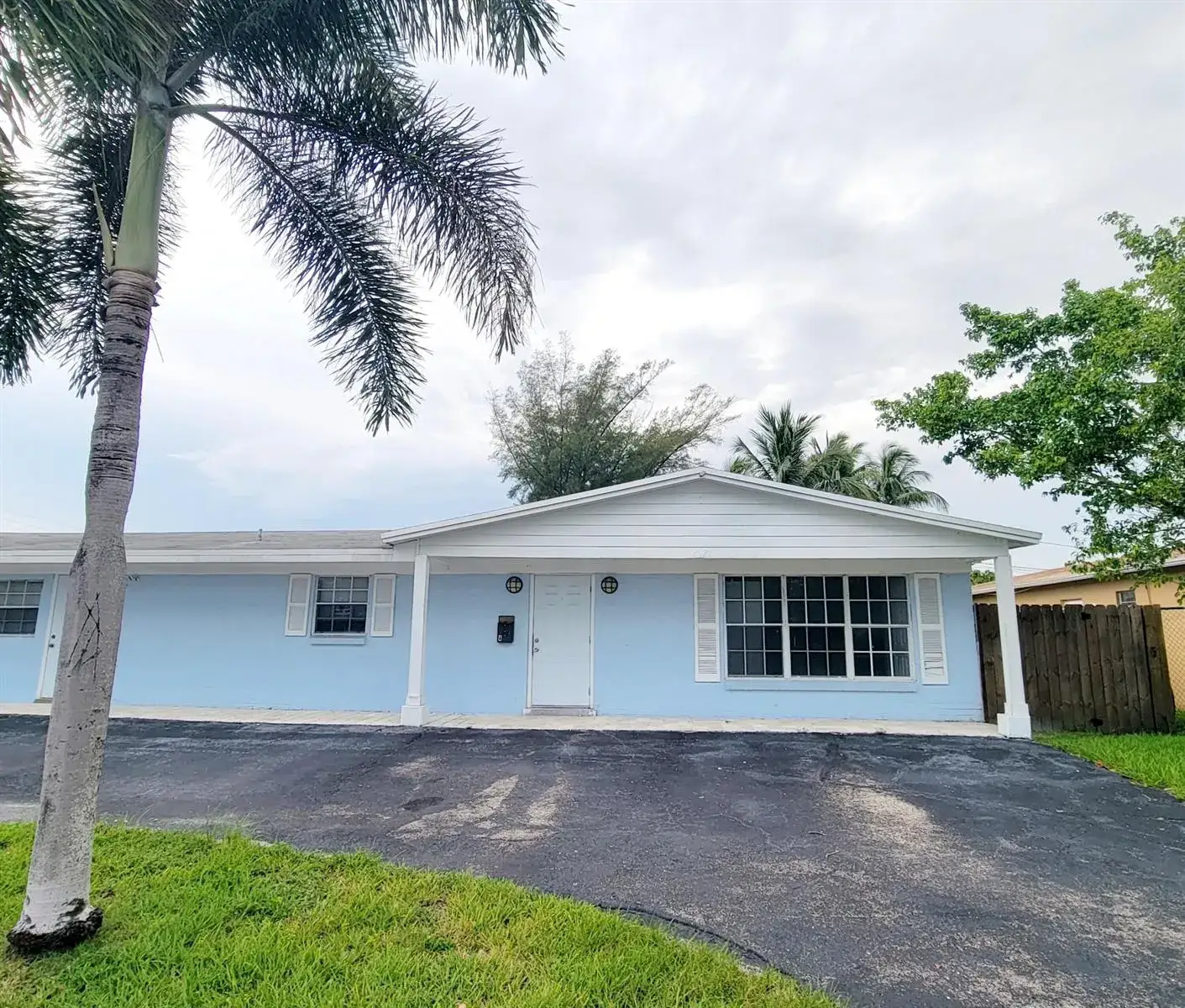 4 bedroom 2 bath Residential Lease for rent at 2021 NW 64th Avenue Unit a, Sunrise FL 33313