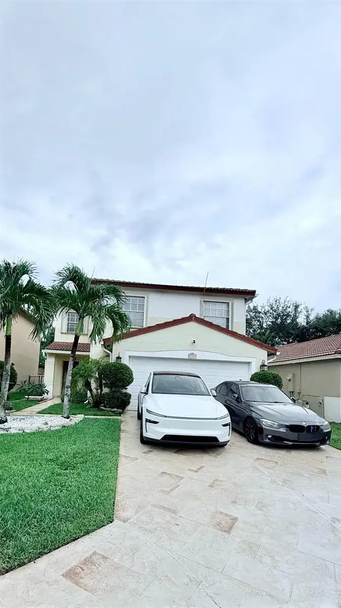 4 bedroom 2 bath Residential Lease for rent at 5301 CANOE BEND Drive, Lake Worth FL 33463