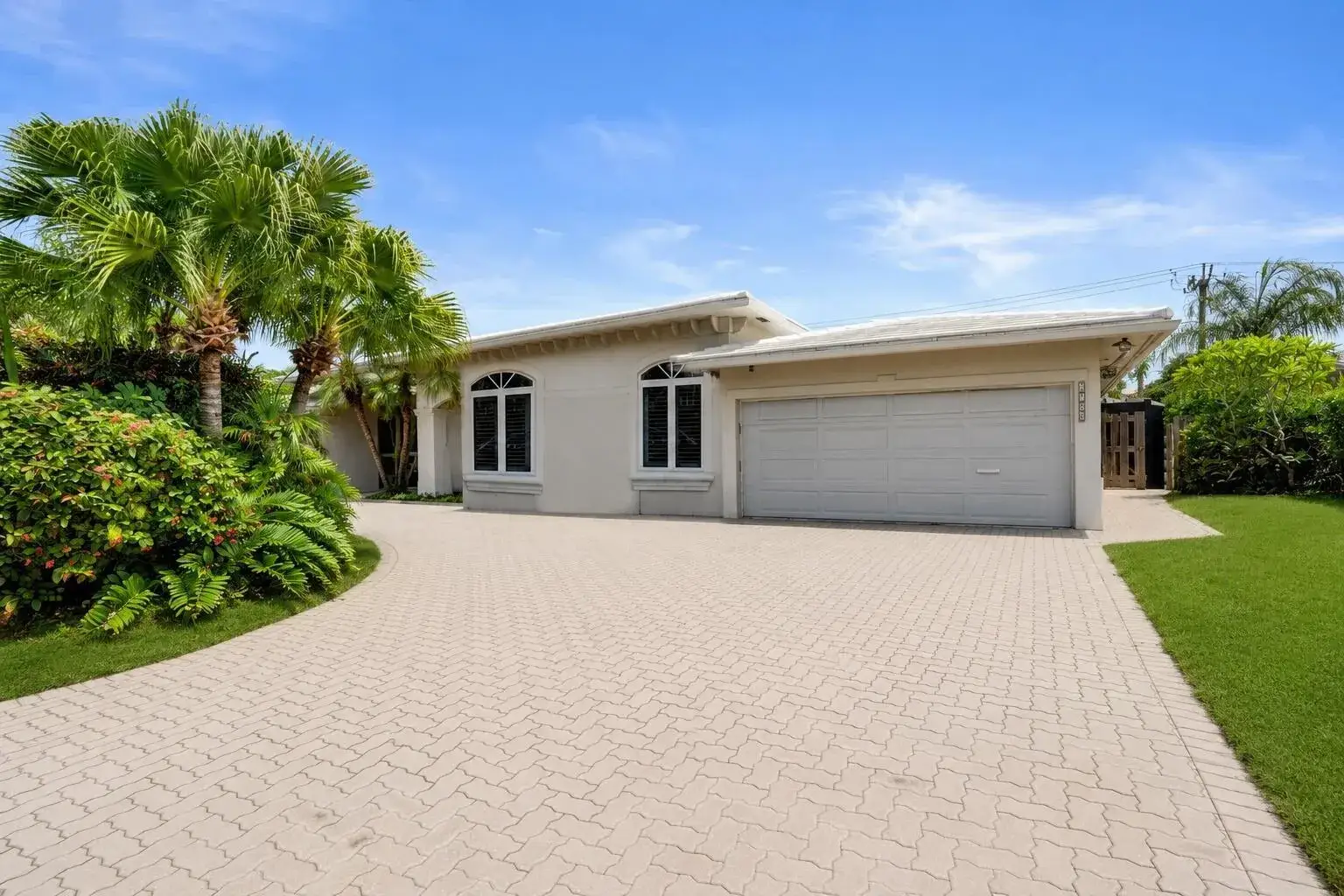 4 bedroom 4 bath Residential for sale at 2756 NE 35th Street, Fort Lauderdale FL 33306