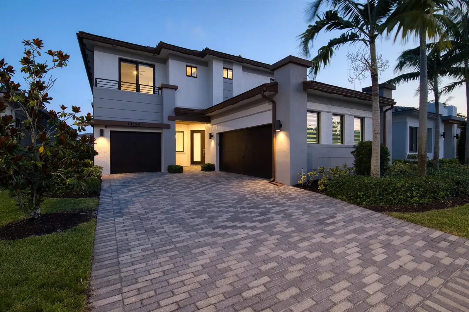 5 bedroom 3 bath Residential for sale at 10890 Windward Street, Parkland FL 33076
