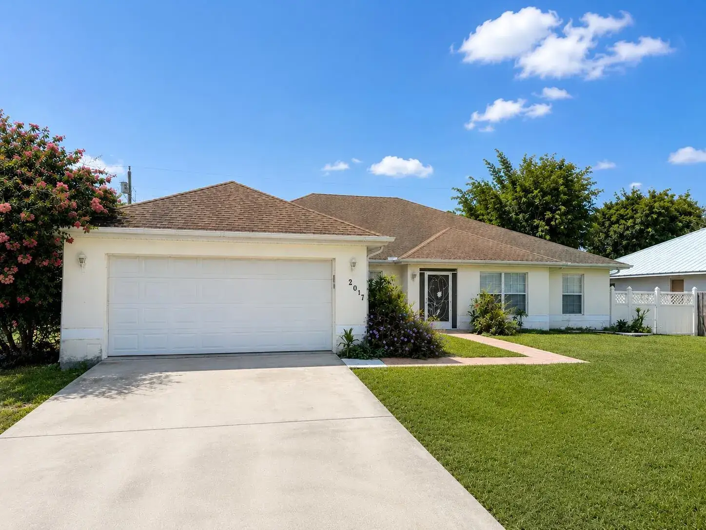 4 bedroom 2 bath Residential for sale at 2017 SE Dranson Circle, Port St. Lucie FL 34952