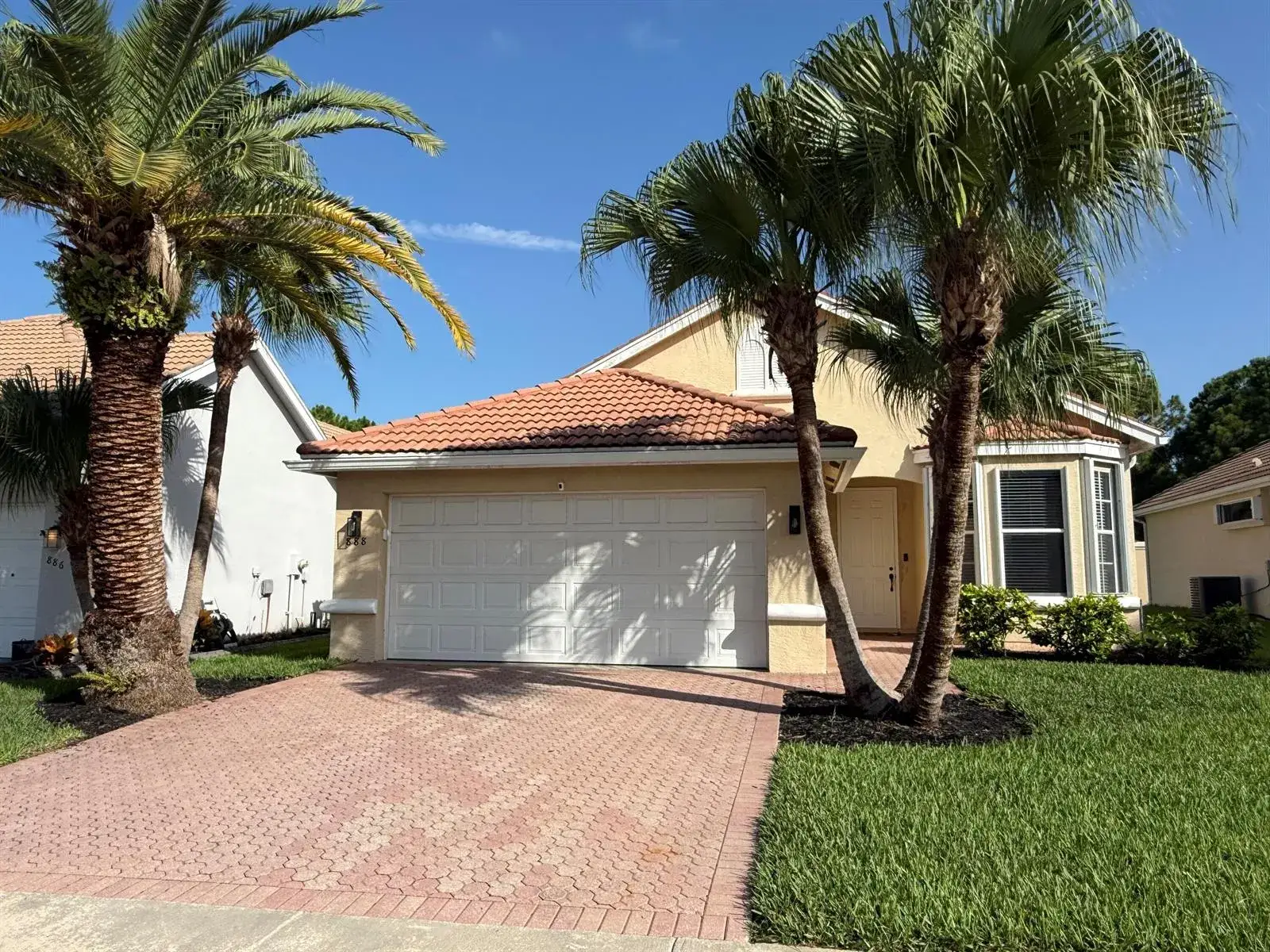 3 bedroom 2 bath Residential for sale at 888 SW MUNJACK Circle, Port St. Lucie FL 34986