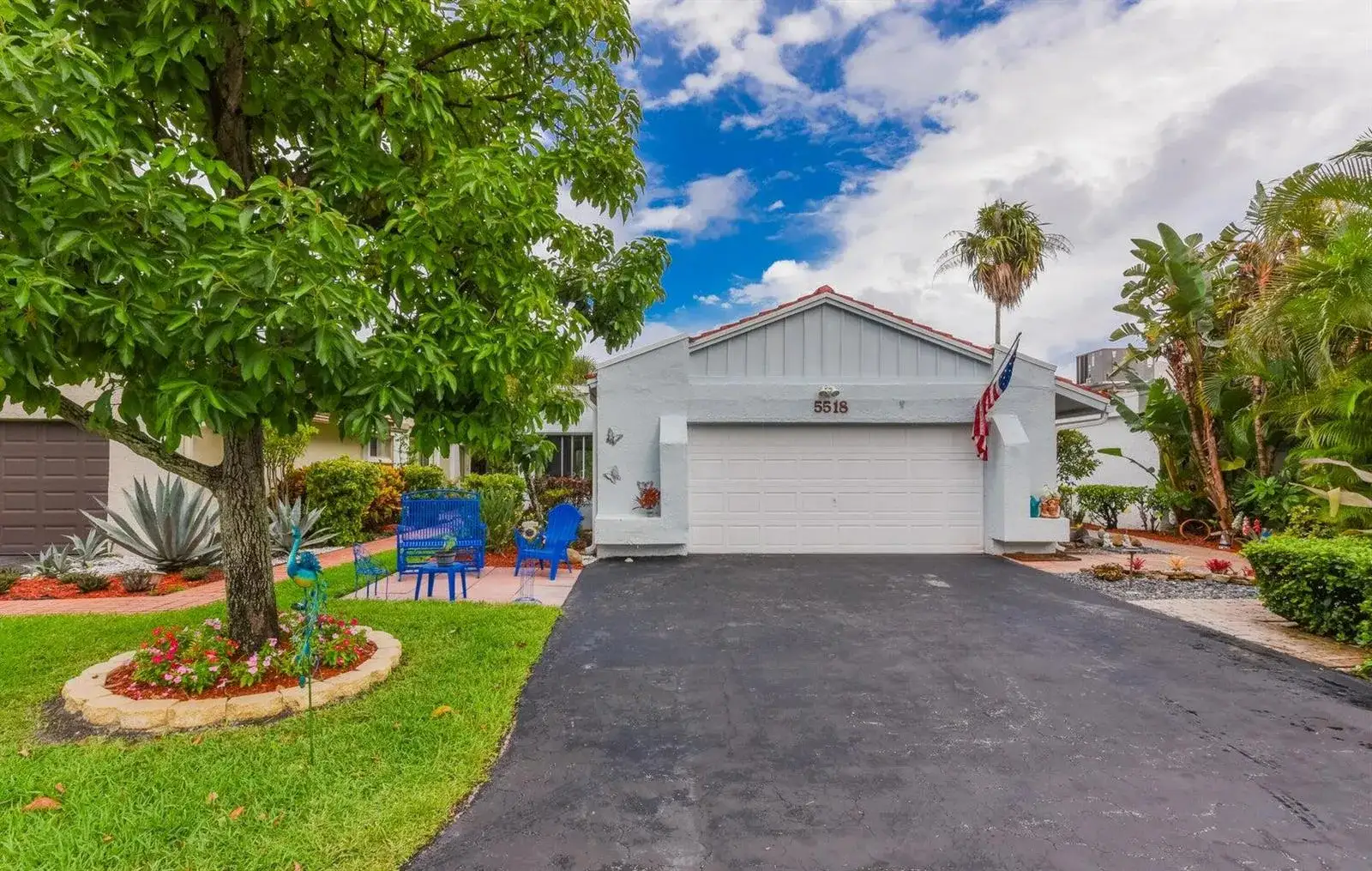 2 bedroom 2 bath Residential for sale at 5518 AINSLEY Court, Boynton Beach FL 33437