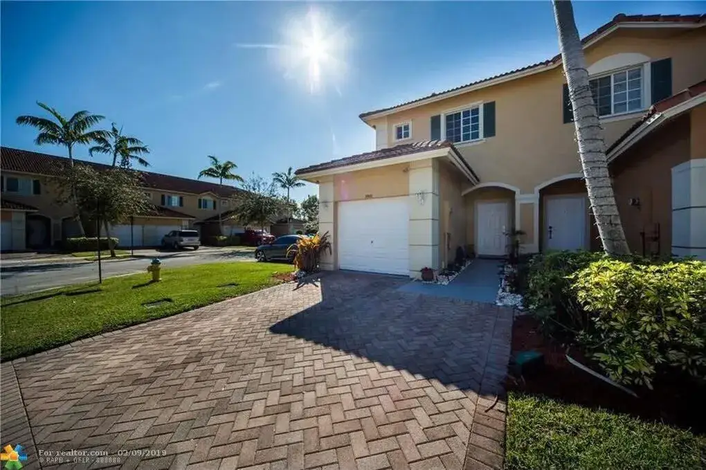 5500 MONTE CARLO Lane, Margate FL 33068