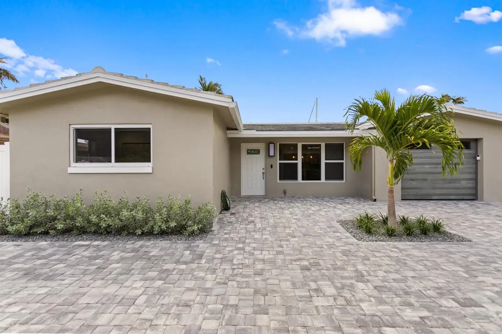 3 bedroom 2 bath Residential Lease for rent at 317 NE 3RD Avenue, Dania Beach FL 33004