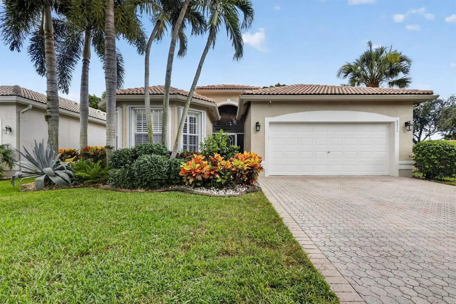 3 bedroom 2 bath Residential for sale at 6511 MALTA Drive, Boynton Beach FL 33437