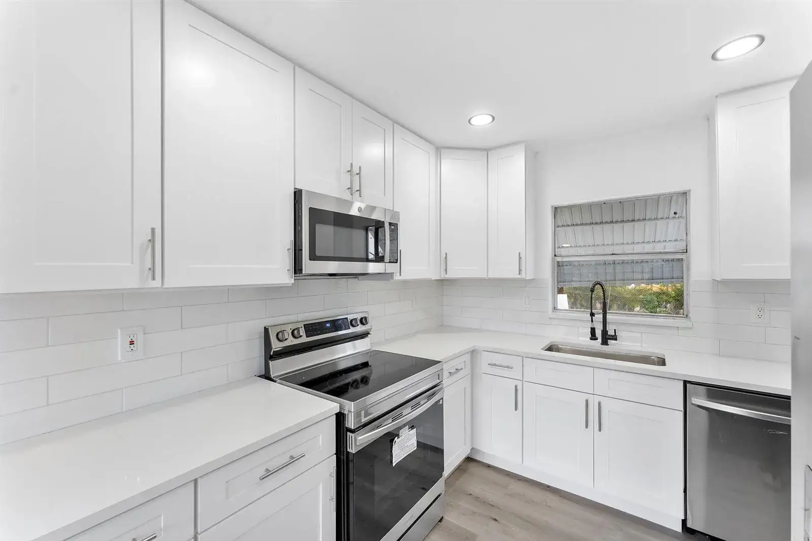 4 bedroom 2 bath Residential Lease for rent at 316 NW 6th Court, Deerfield Beach FL 33441