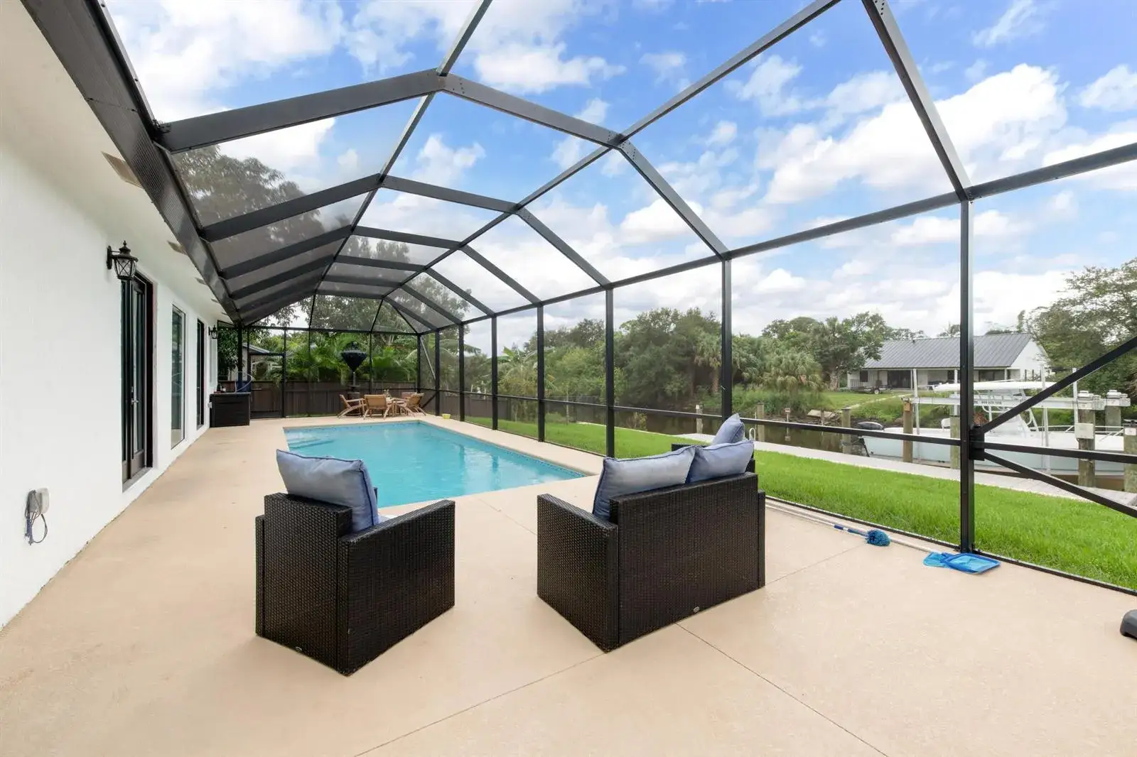 4 bedroom 4 bath Residential for sale at 314 NE Surfside Avenue, Port St. Lucie FL 34983