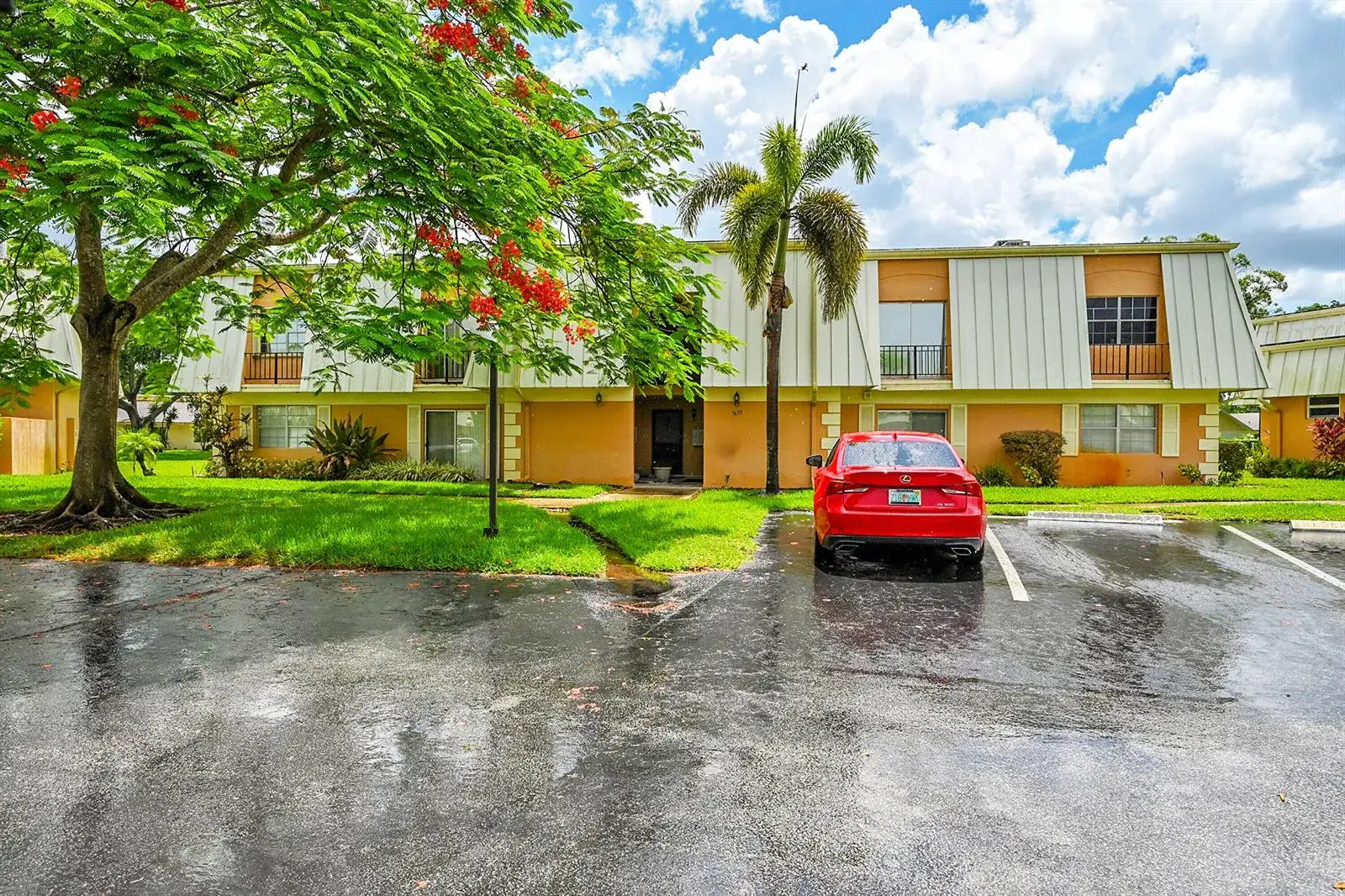 2 bedroom 2 bath Residential for sale at 3630 Citrus Trace # 4, Davie FL 33328