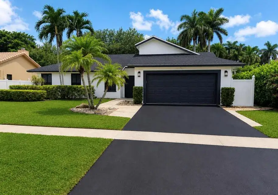 4 bedroom 2 bath Residential Lease for rent at 20834 SUGARLOAF Lane, Boca Raton FL 33428