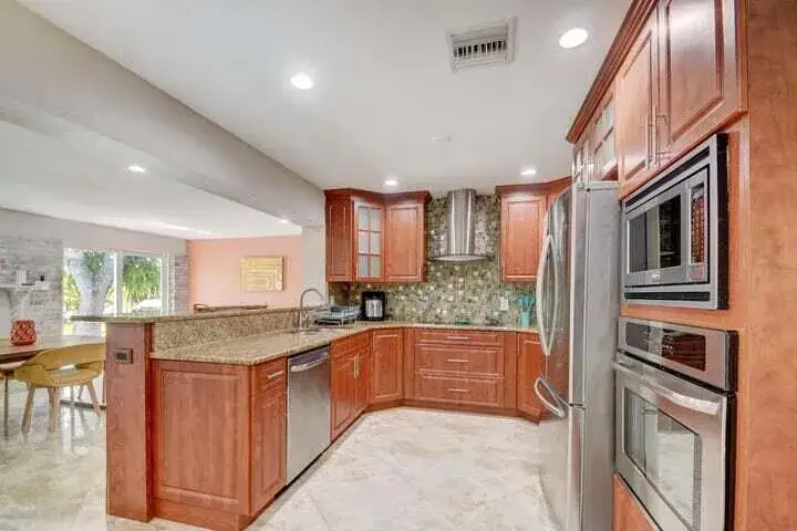 168 SE 31ST Avenue, Boynton Beach FL 33435