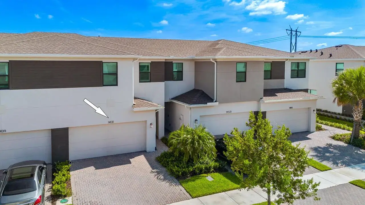 3 bedroom 2 bath Residential for sale at 14131 SW Thorens Drive, FL 34987