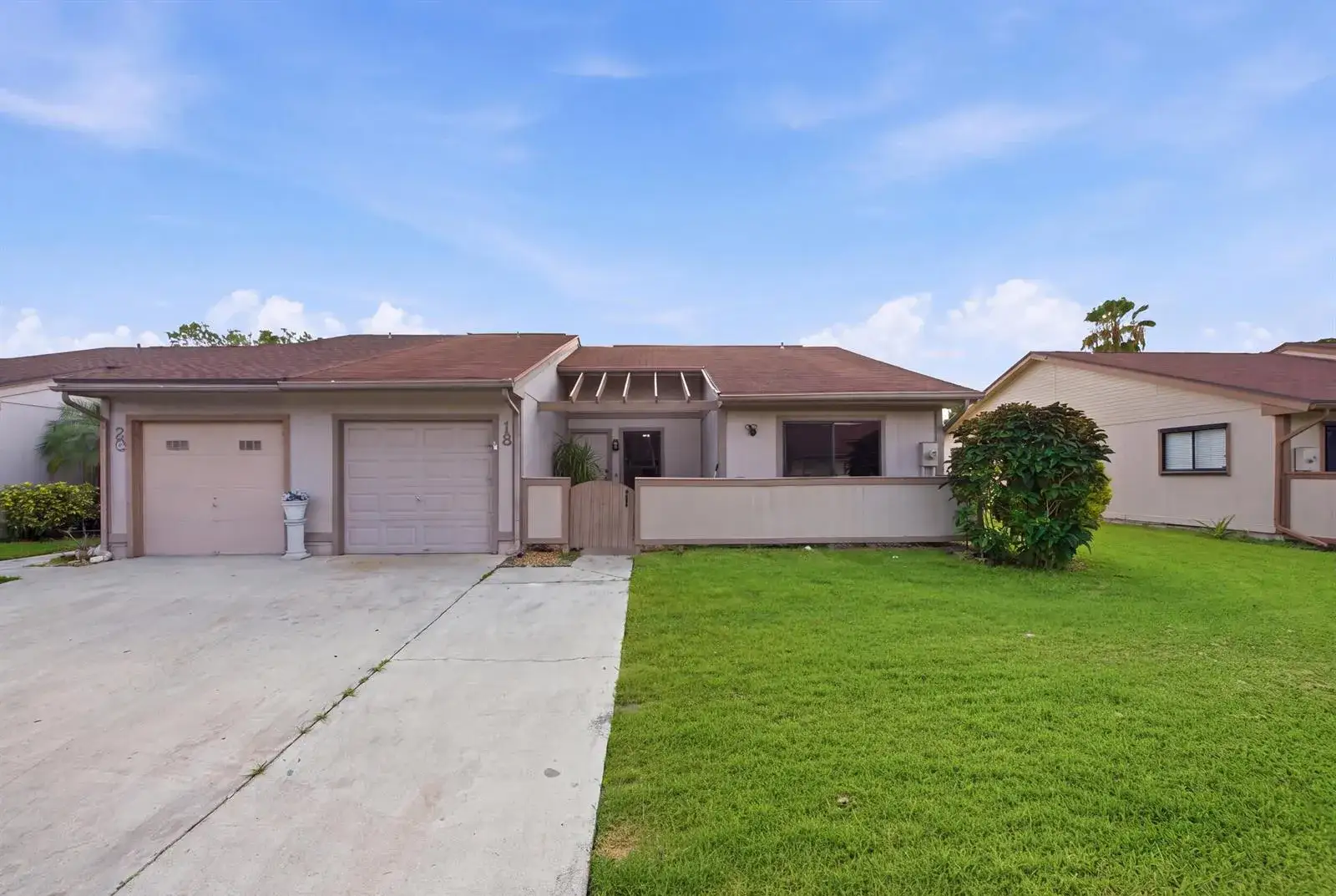 2 bedroom 2 bath Residential for sale at 18 WINCHMORE Lane, Boynton Beach FL 33426