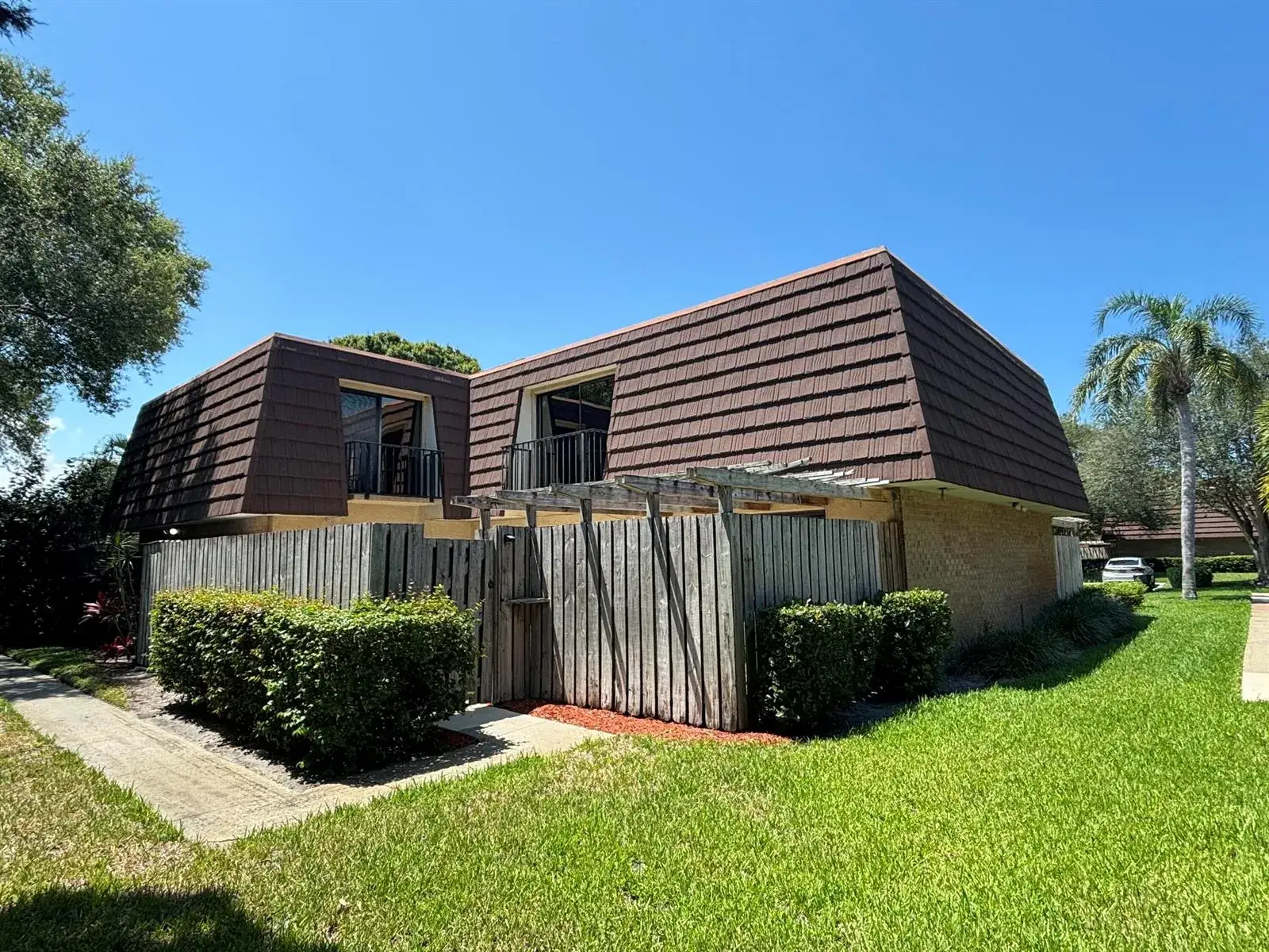 2 bedroom 2 bath Residential Lease for rent at 2110 21st Lane, Palm Beach Gardens FL 33418
