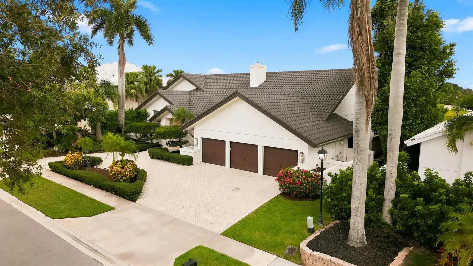 5 bedroom 4 bath Residential for sale at 7082 Siena Court, Boca Raton FL 33433