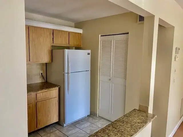 1 bedroom 1 bath Residential Lease for rent at 428 Pine Glen Lane # 2, FL 33463