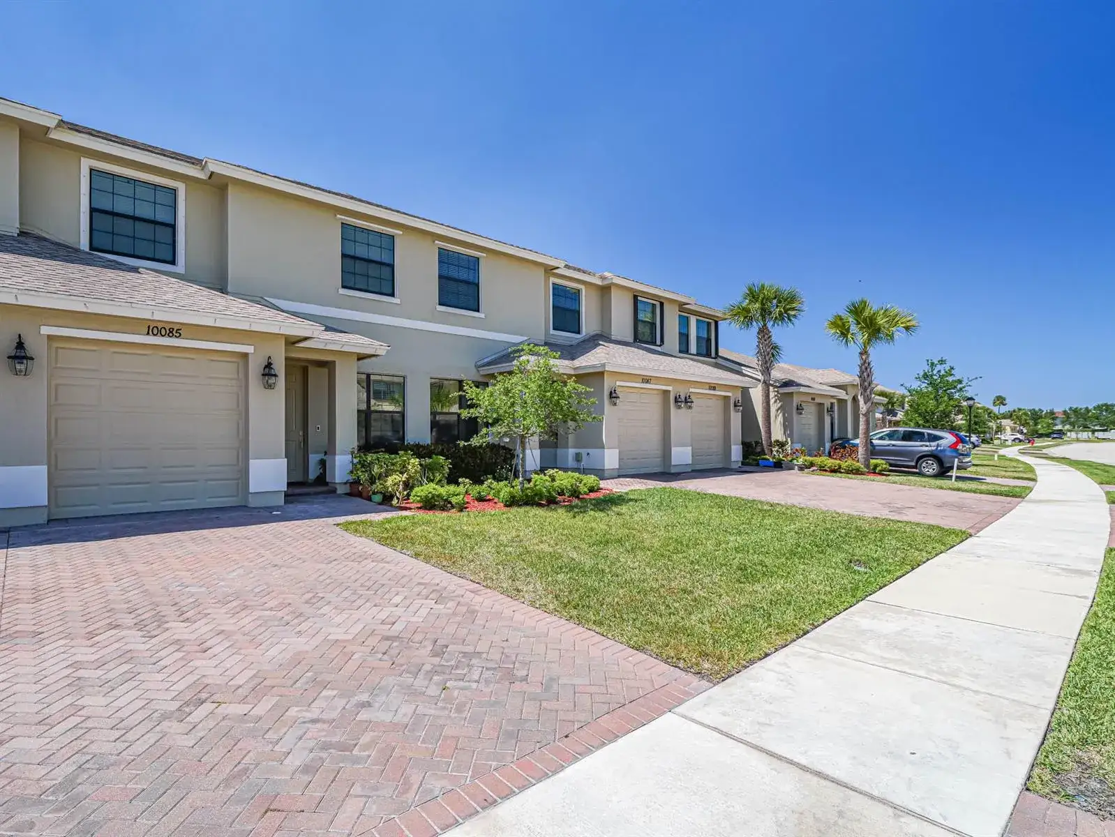 3 bedroom 2 bath Residential for sale at 10092 W VILLA Circle, Vero Beach FL 32966