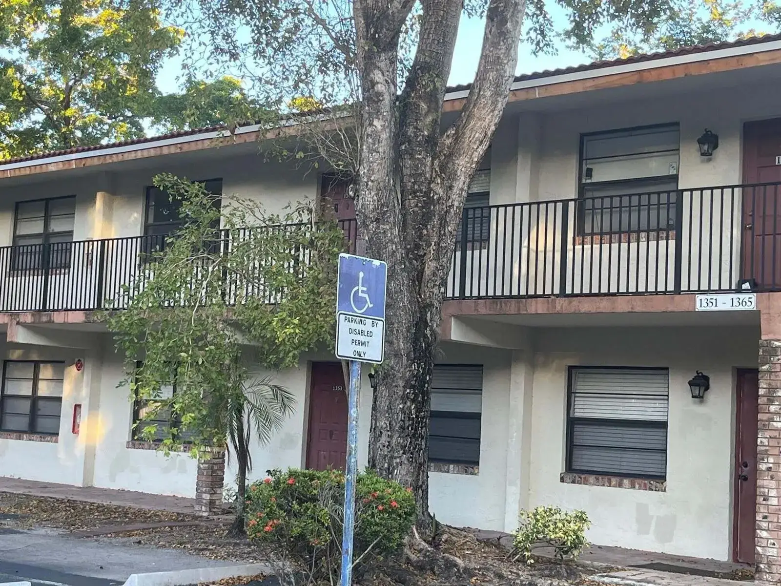2 bedroom 1 bath Residential Lease for rent at 1361 NW 94TH Way # 1361, Coral Springs FL 33071