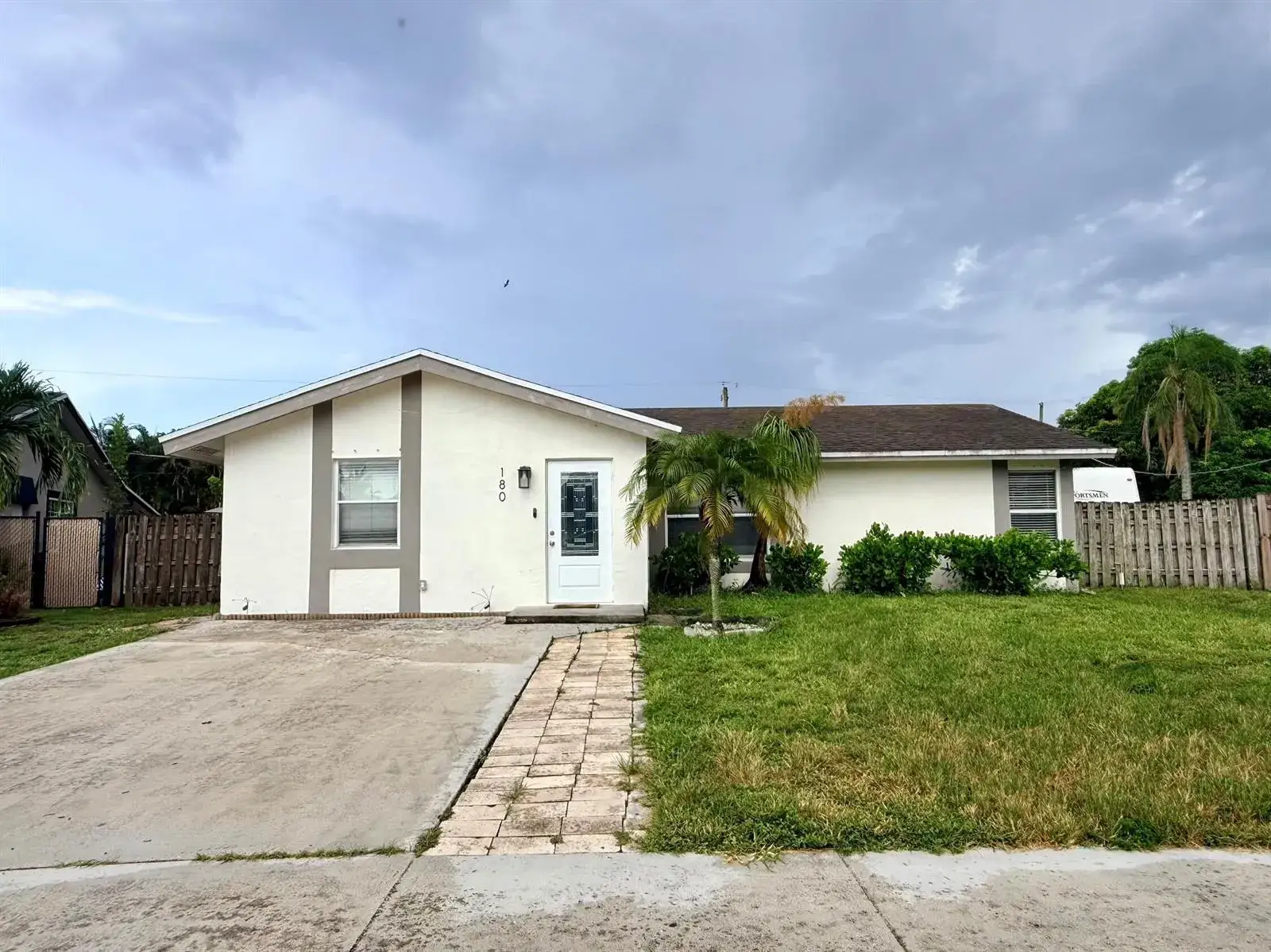 3 bedroom 2 bath Residential Lease for rent at 180 SW 32ND Terrace, Deerfield Beach FL 33442