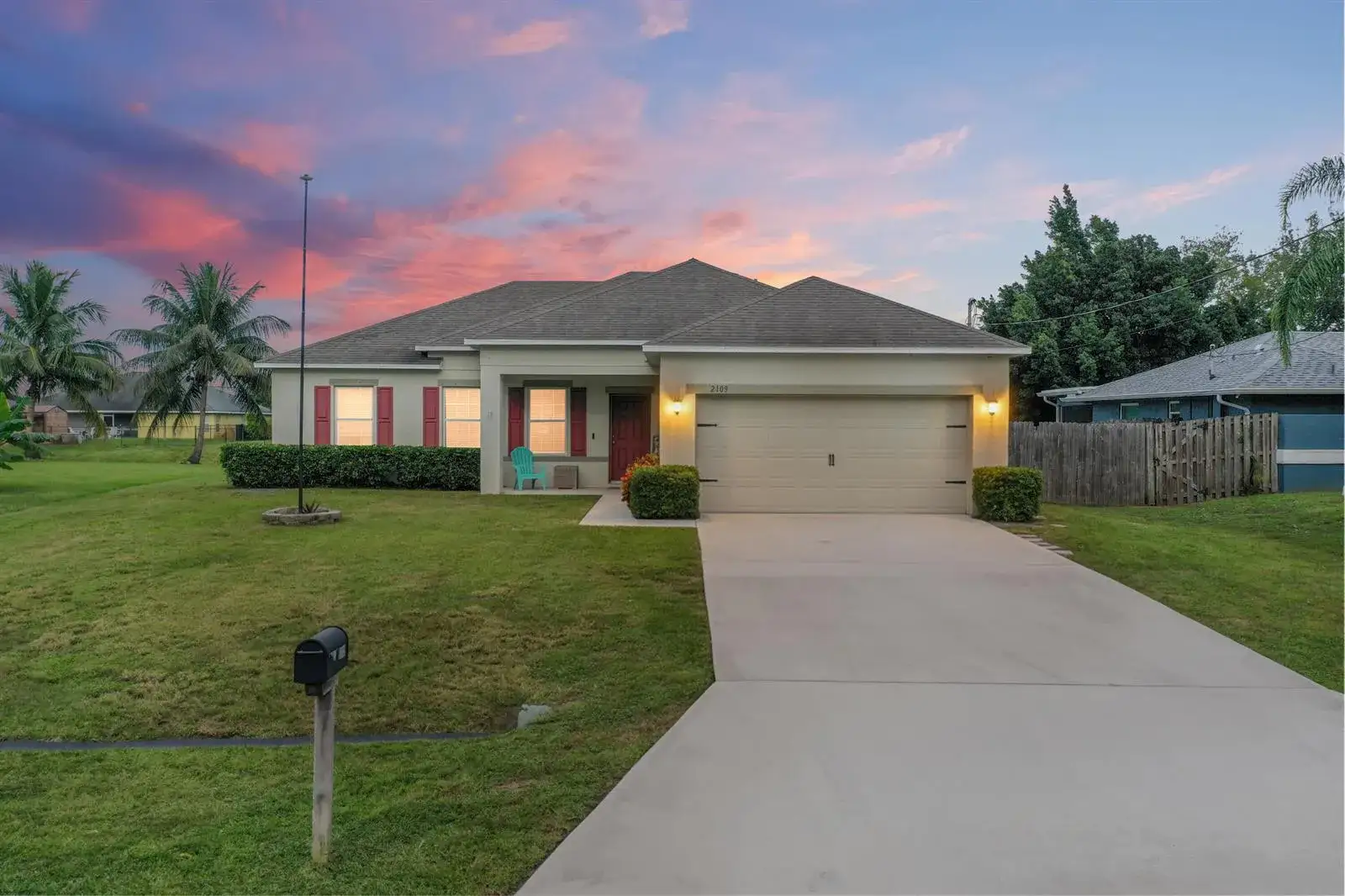 3 bedroom 2 bath Residential for sale at 2109 SW CHESTNUT Lane, Port St. Lucie FL 34953