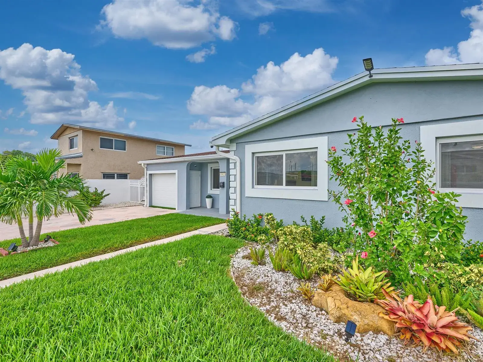 19615 NW 14th Avenue, Miami FL 33169