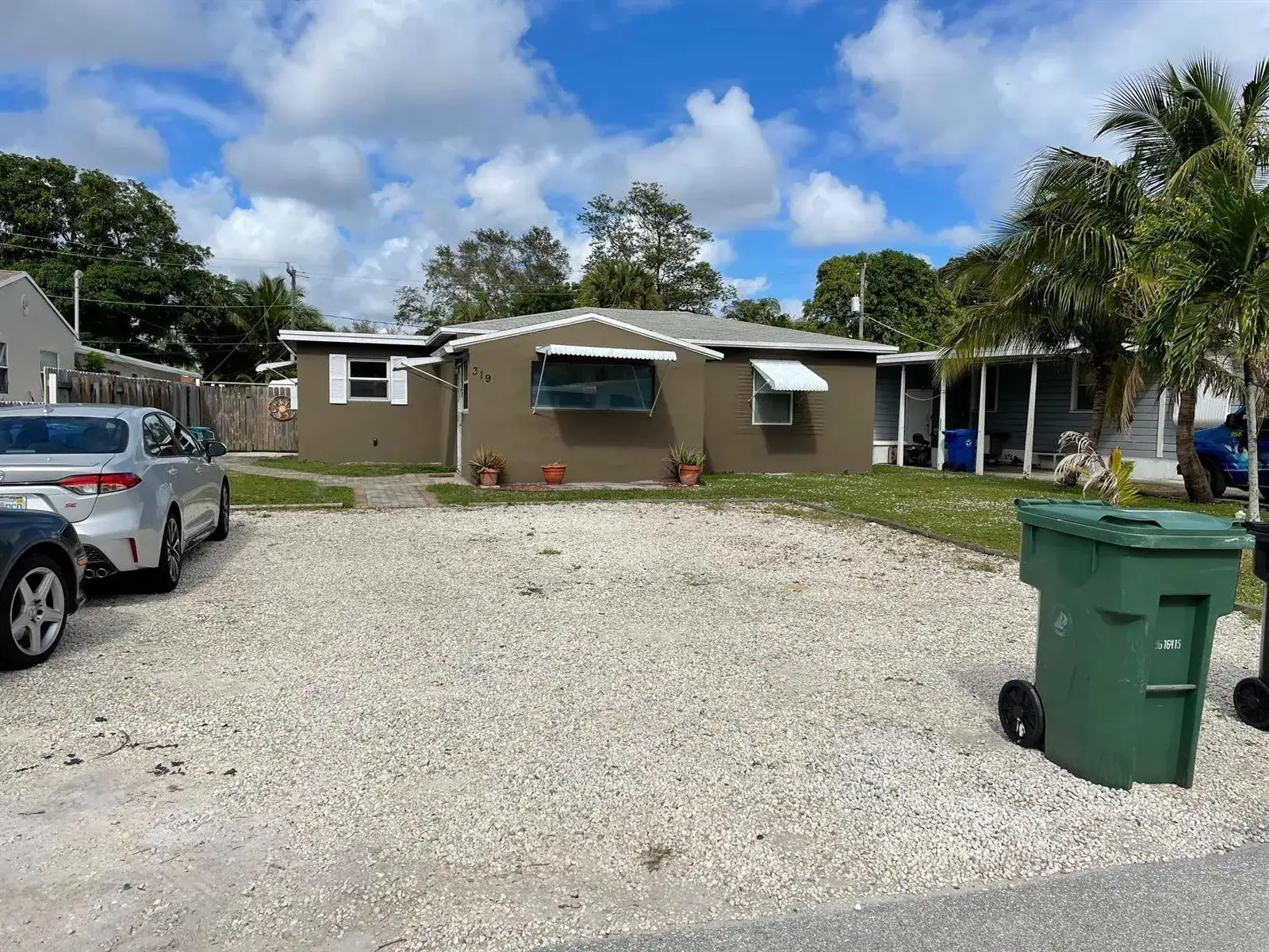 2 bedroom 1 bath Residential Lease for rent at 319 SW 15TH Street, Fort Lauderdale FL 33315