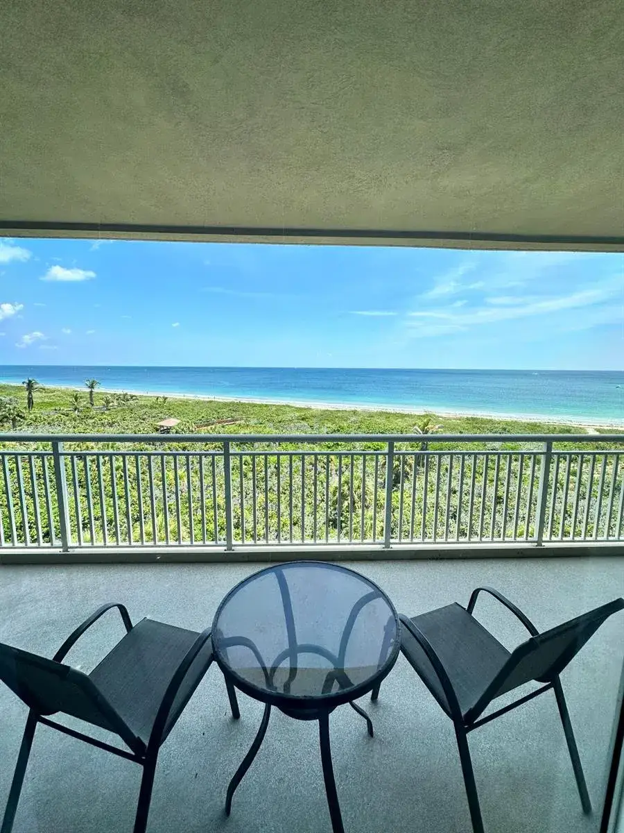 2900 N Hwy A1A # B, Fort Pierce FL 34949