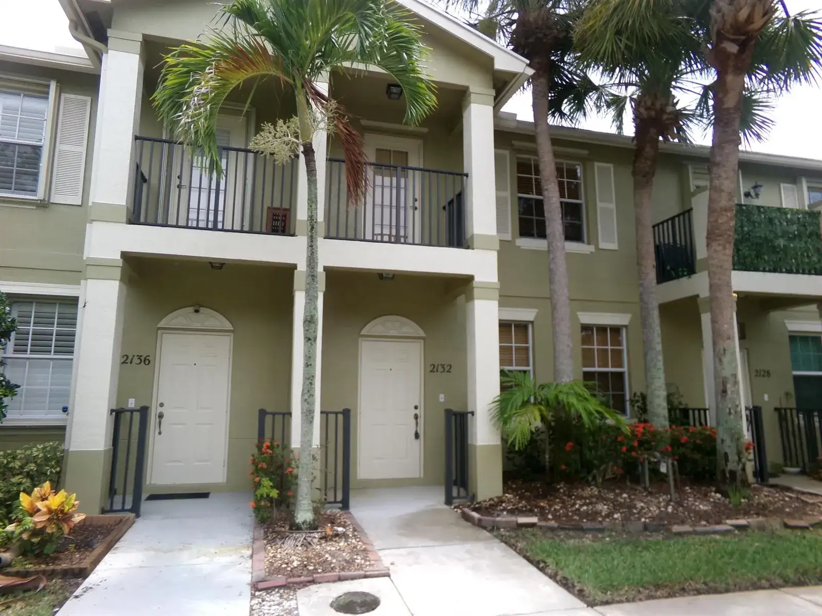 2 bedroom 2 bath Residential Lease for rent at 2132 SE Eatonville Drive, FL 34952