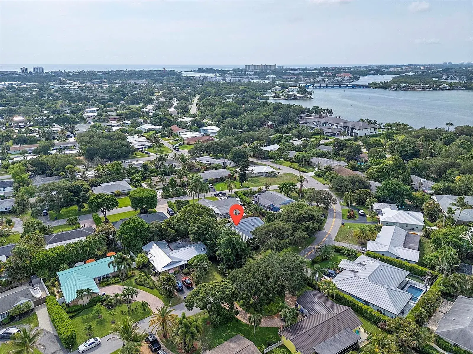 3 bedroom 2 bath Residential for sale at 119 W NORFOLK Road, Jupiter FL 33469
