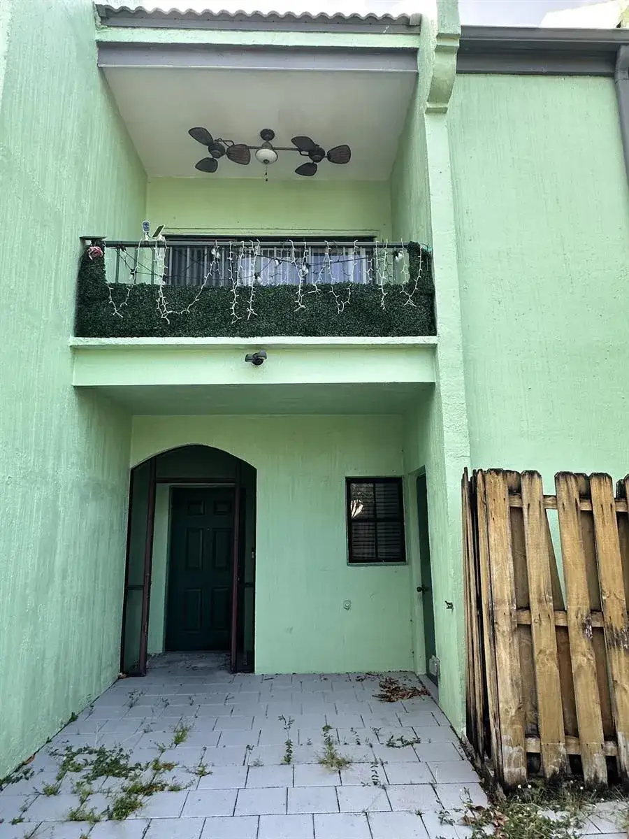 2 bedroom 2 bath Residential Lease for rent at 12737 WESTHAMPTON Circle, Wellington FL 33414