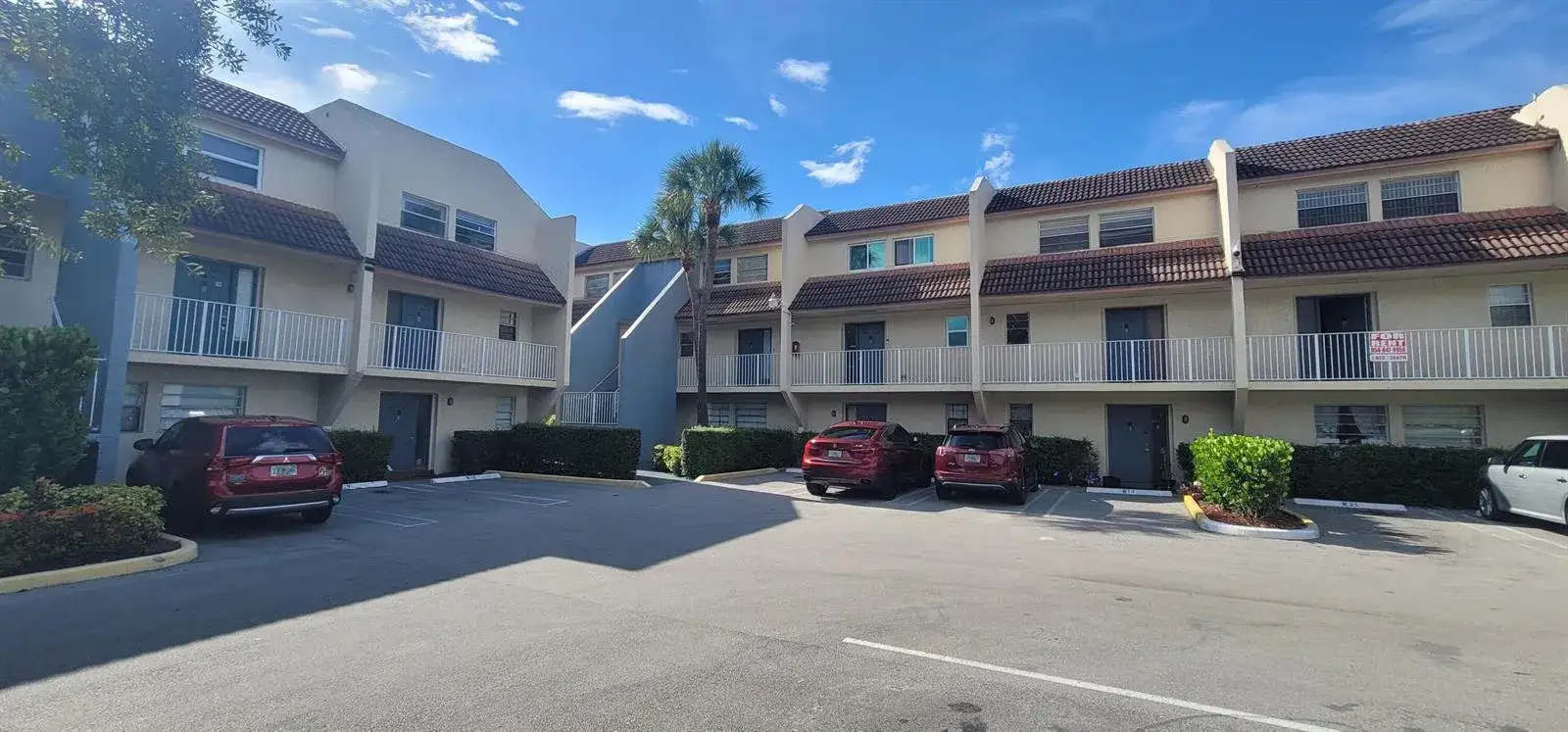 3 bedroom 2 bath Residential for sale at 3760 NW 115TH Way # 2, Coral Springs FL 33065