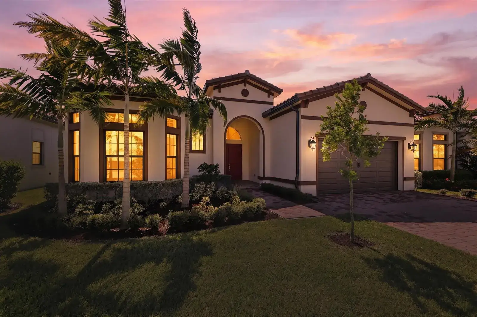 3 bedroom 3 bath Residential for sale at 7950 Rowan Terrace, Parkland FL 33067