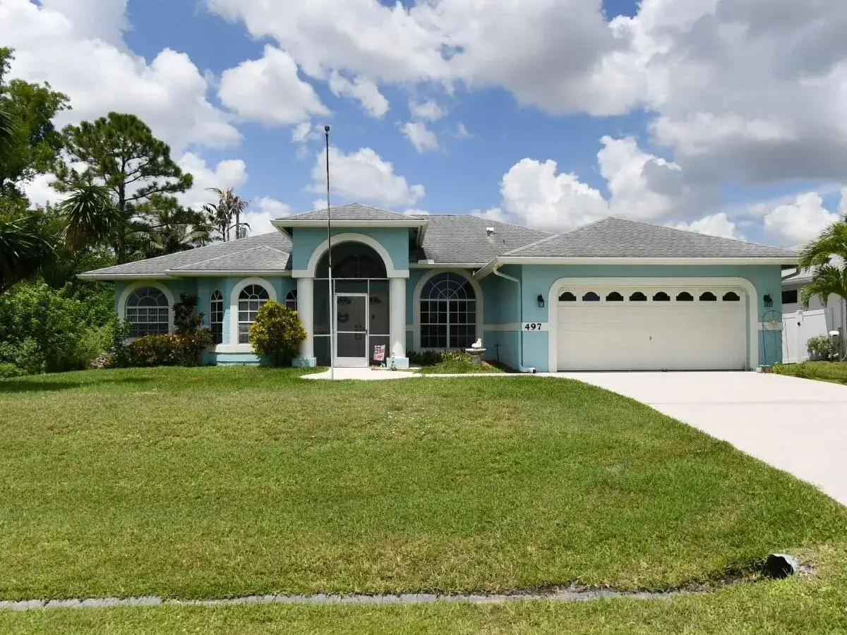 3 bedroom 2 bath Residential for sale at 497 SE NOME Drive, Port St. Lucie FL 34984