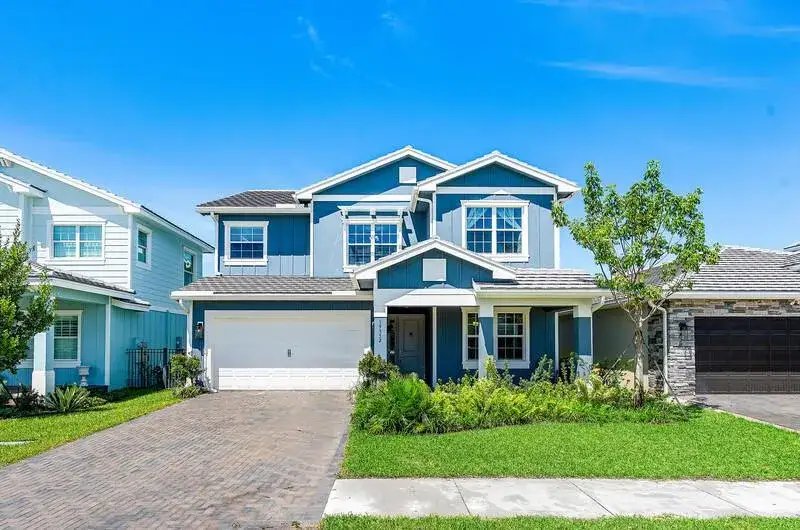 19552 Broad Shore Walk, Loxahatchee FL 33470