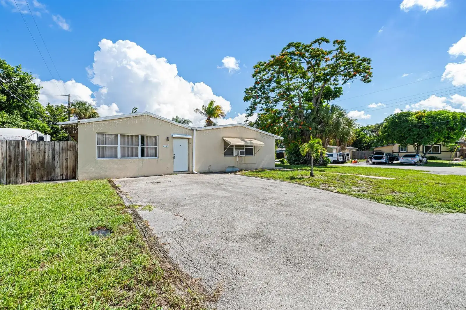 4 bedroom 2 bath Residential for sale at 6103 SW 2ND Street, Margate FL 33068