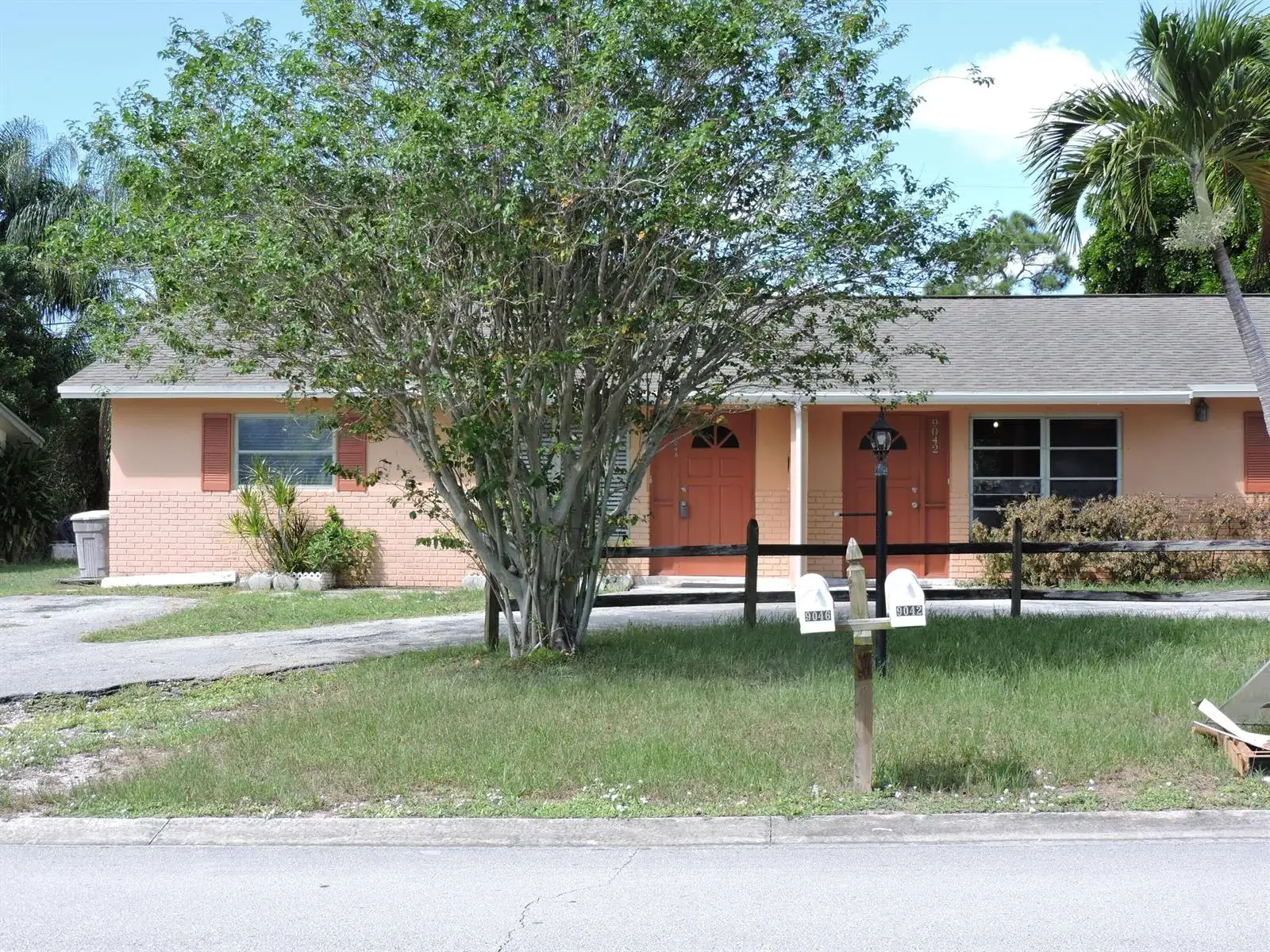 2 bedroom 2 bath Residential Lease for rent at 9046 SE Parkway Drive, Hobe Sound FL 33455