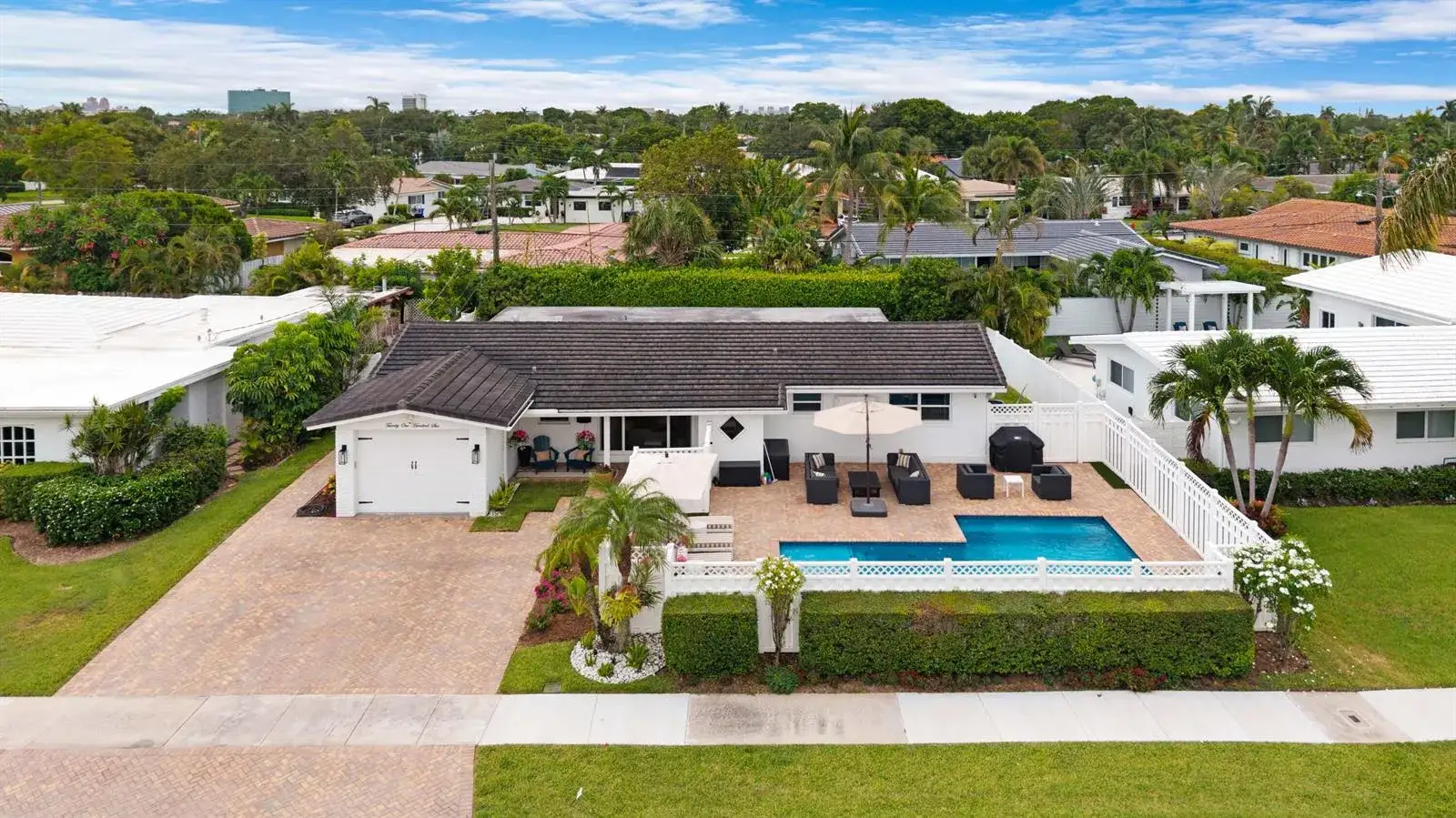 3 bedroom 2 bath Residential for sale at 2106 NE 60TH Street, Fort Lauderdale FL 33308