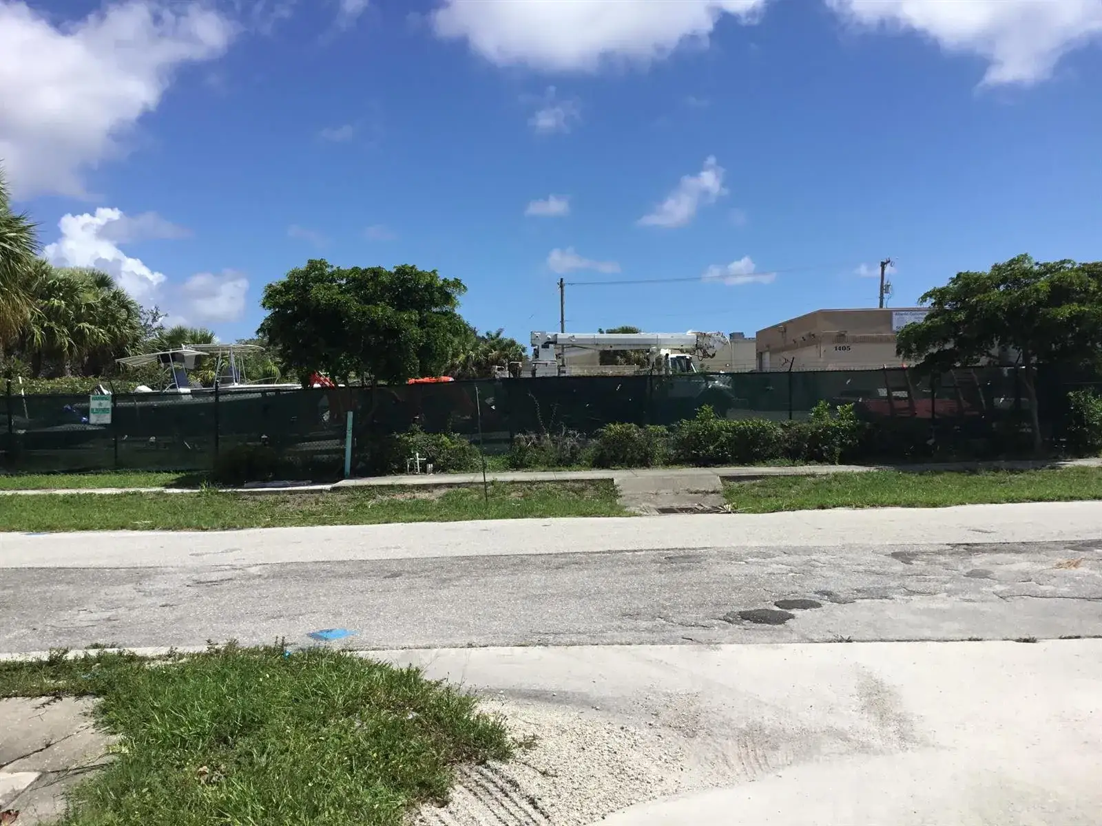 Commercial Sale for sale at 1405 N Killian Drive, Lake Park FL 33403