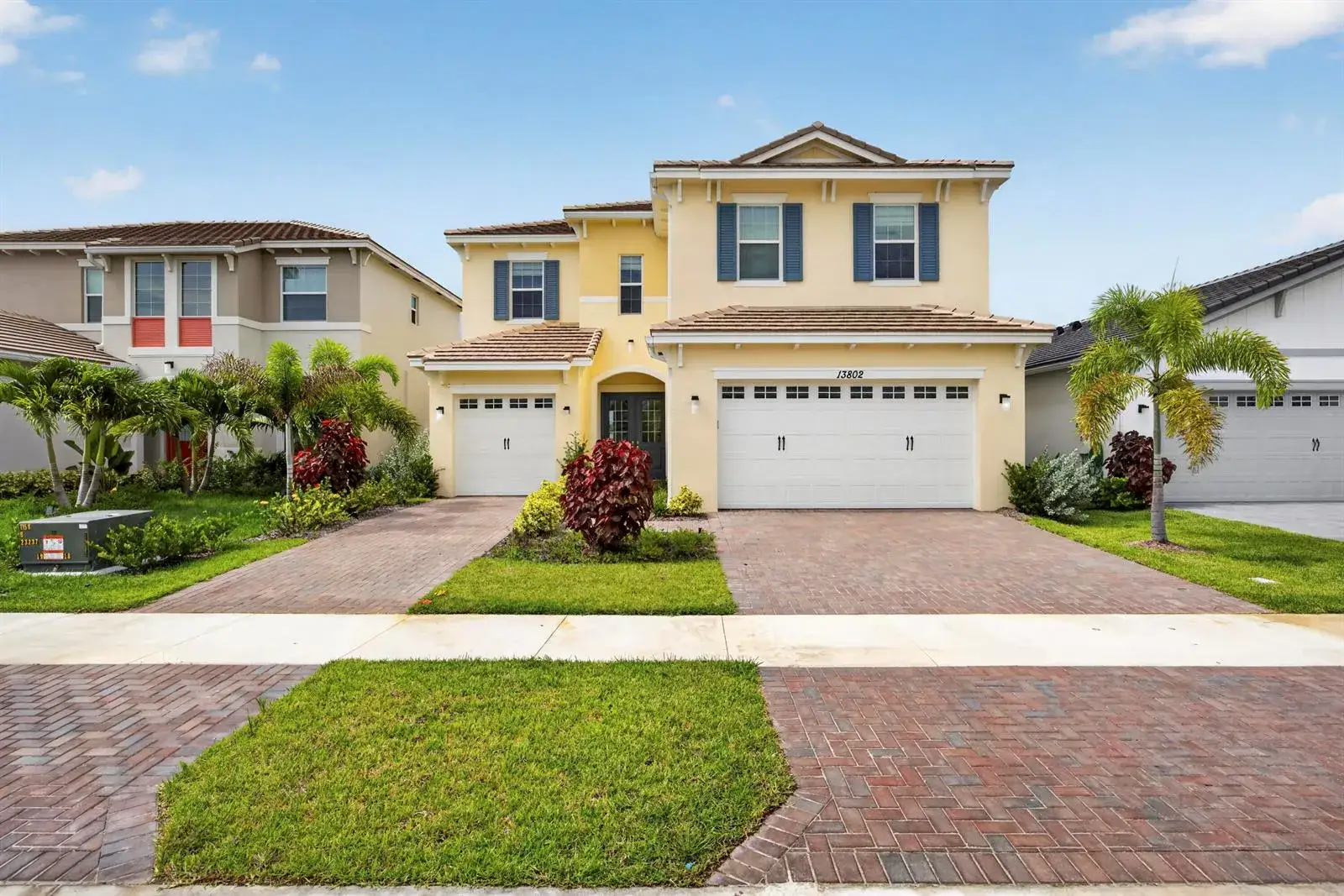 5 bedroom 3 bath Residential for sale at 13802 PRICKLY CONE Cove, FL 33470