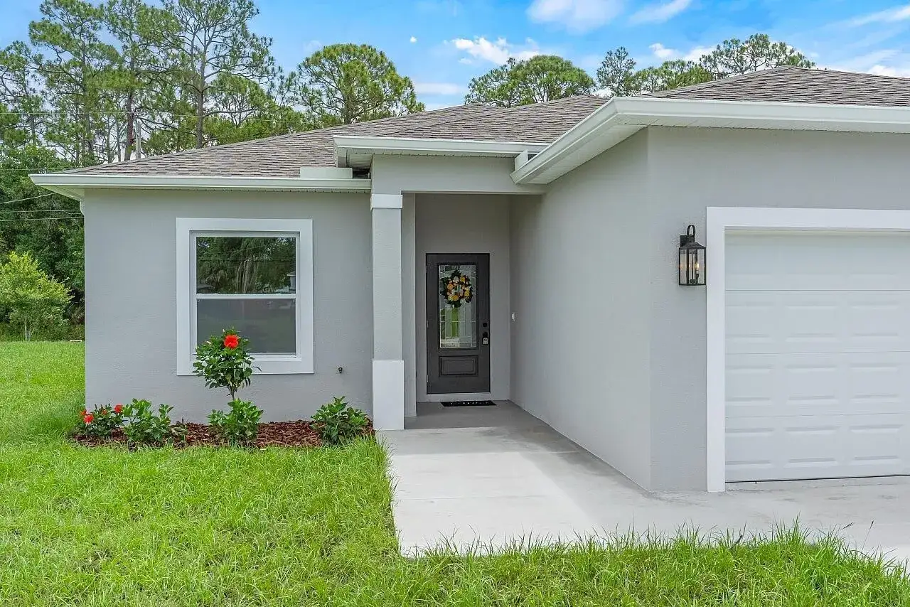 3 bedroom 2 bath Residential for sale at 8226 104TH Court, Vero Beach FL 32967