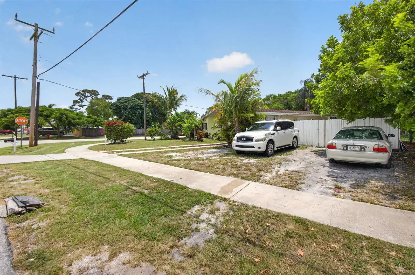 4 bedroom 1 bath Residential for sale at 1220 Cherokee Street, Jupiter FL 33458
