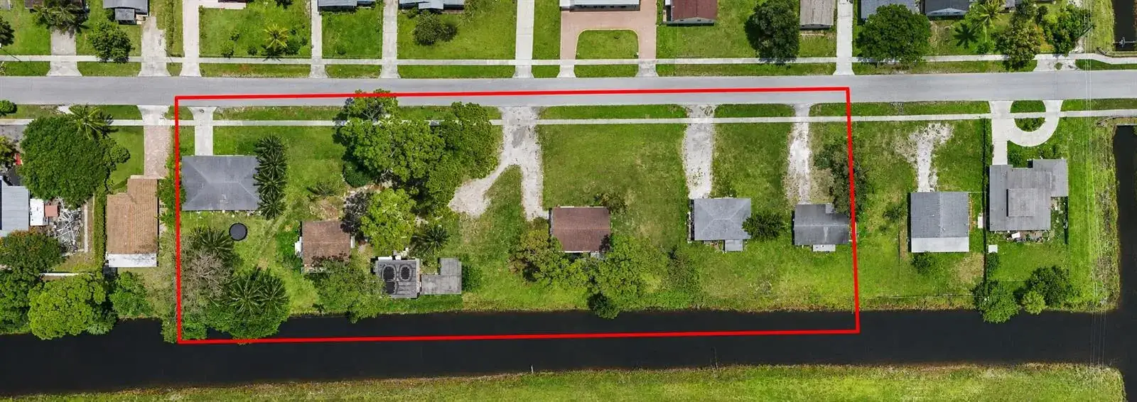 12 bedroom 8 bath Residential for sale at 415 FLEMING Avenue, FL 33463