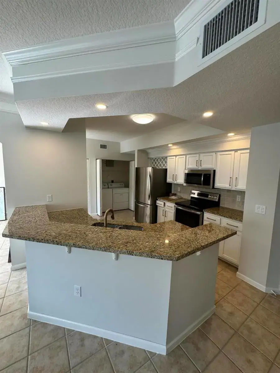 2 bedroom 2 bath Residential Lease for rent at 225 MURCIA Drive # 305, Jupiter FL 33458